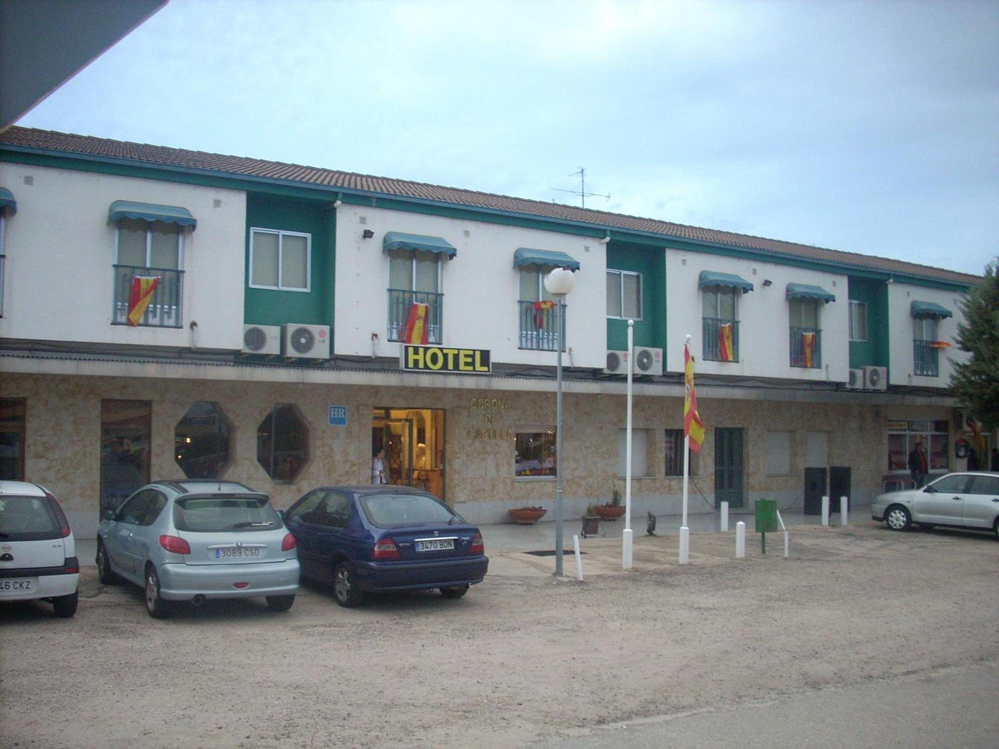 Hotel Corona De Castilla Villares de la Reina Exterior photo
